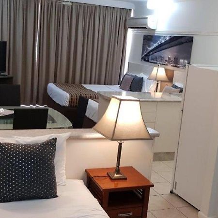 Motel Reef Palms Cairns Zewnętrze zdjęcie