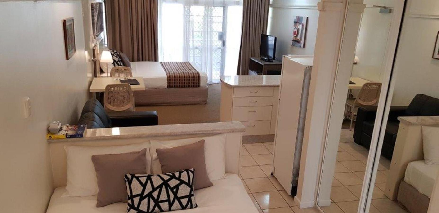 Motel Reef Palms Cairns Zewnętrze zdjęcie