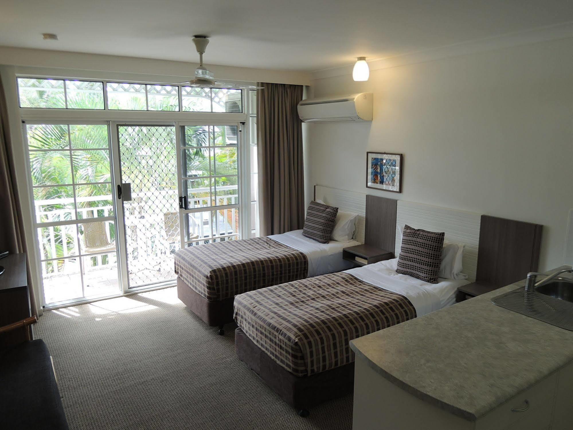 Motel Reef Palms Cairns Zewnętrze zdjęcie